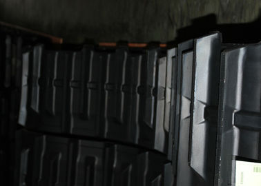 Trilhas de borracha agrícolas da substituição de KUBOTA para as peças de maquinaria da ceifeira