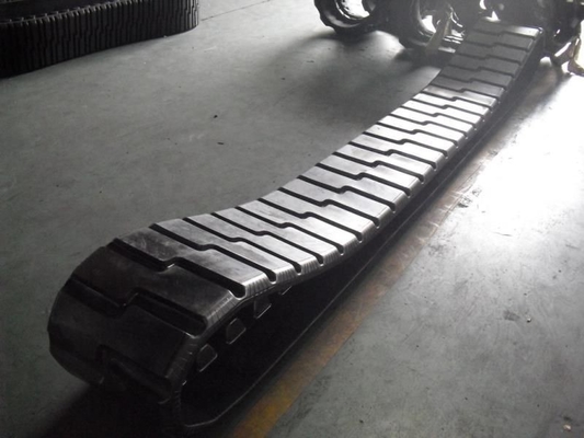 470x152.4x52 Padrão liso ou padrão gravado Pistas de borracha Peças de pavimentação de asfalto com 52 links