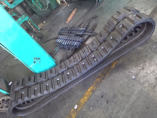 B450x86x55C Padrão C-Lug Skid Steer Loader Rubber Track Rubber Crawler