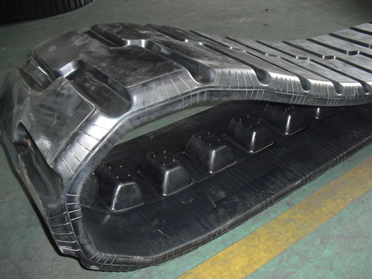 470x152.4x56 Padrão liso ou gravado PF6110 Pistas de borracha Peças de pavimentação de asfalto com 52 links