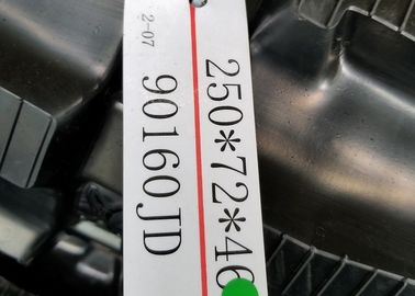 A borracha preta da máquina escavadora segue a largura de 250mm para Kubota Kc50/Tanaka Dc202