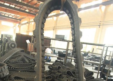 130 quilogramas 13&quot; as trilhas de borracha da máquina escavadora personalizaram o tamanho para a trilha 328 do lince 325